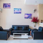 Nhat Linh Hotel & Suites Da Nang