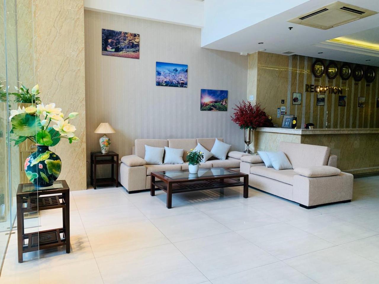 Nhat Linh & Hotel 3*